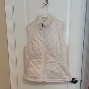 Elegant Cream Quilted Vest for Women